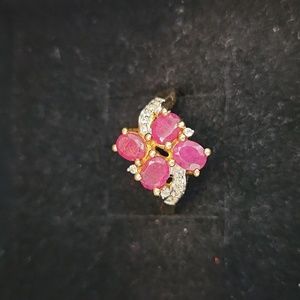 Vintage Garnet Gold Ring
